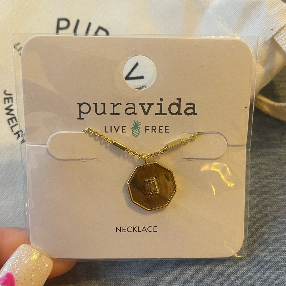 Pura Vida necklace